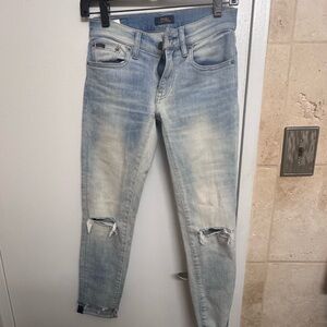 Polo by Ralph Lauren Women's Faded Blue Cropped Jeans